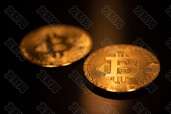 特朗普推出比特币储备计划后 比特币下跌超过5%(2025年03月10日)